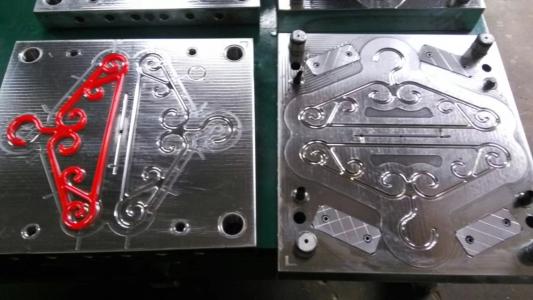 提高注塑模具塑件表麵質（zhì）量和製品精度