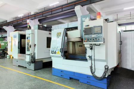 塑膠注塑模具製造斜導柱滑塊抽芯機（jī）構（gòu）原理