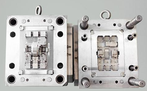 塑膠模具製造如何防止熱（rè）流道漏膠的方（fāng）法