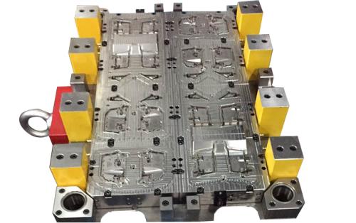 深圳模具廠哪家好,熱流道怎麽讓雙色模具更有優勢 深(shēn)圳模具廠哪家好,熱流道怎麽讓(ràng)雙色模具更有優勢(shì)