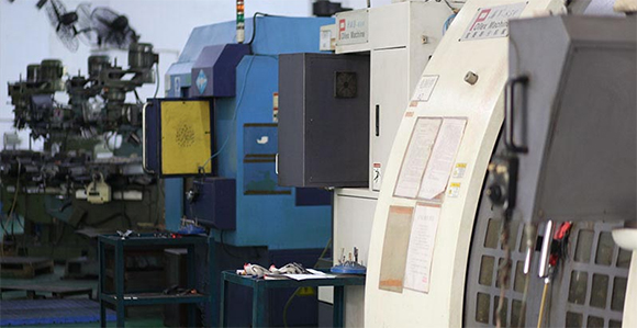 汽車（chē）塑膠模具