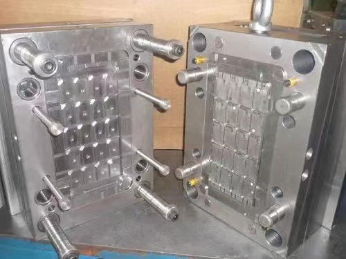 聚合物（wù）表麵性能與相容性